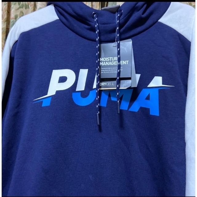 PUMAパーカー　新品