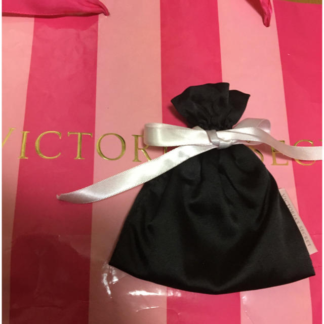 Victoria's Secret(ヴィクトリアズシークレット)のヴィクシー💕ミニ巾着 レディースのファッション小物(ポーチ)の商品写真