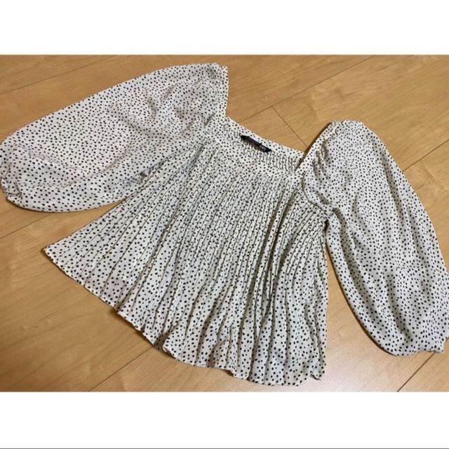 新品未使用★ZARA ドットシフォン トップス フリルブラウス