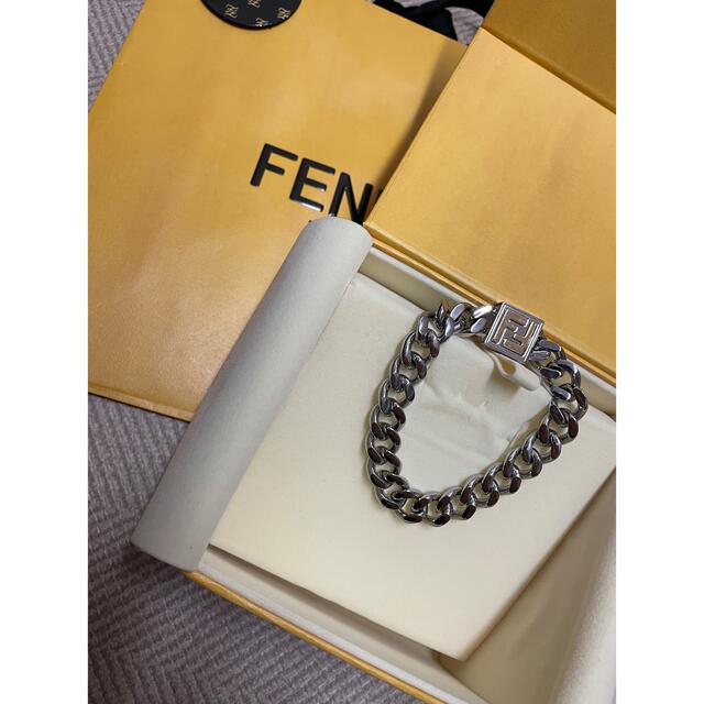 FENDI ブレスレット (値下げ可能) | フリマアプリ ラクマ