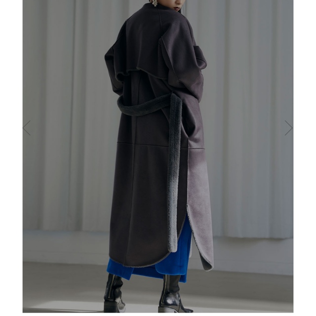 Ameri VINTAGE(アメリヴィンテージ)の完売色　MANY WAY USEFUL BOA COAT レディースのジャケット/アウター(ロングコート)の商品写真