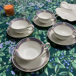 ウェッジウッド(WEDGWOOD)の【新品未使用】WEDGWOOD ウェーバリー　カップ&ソーサー4客(食器)