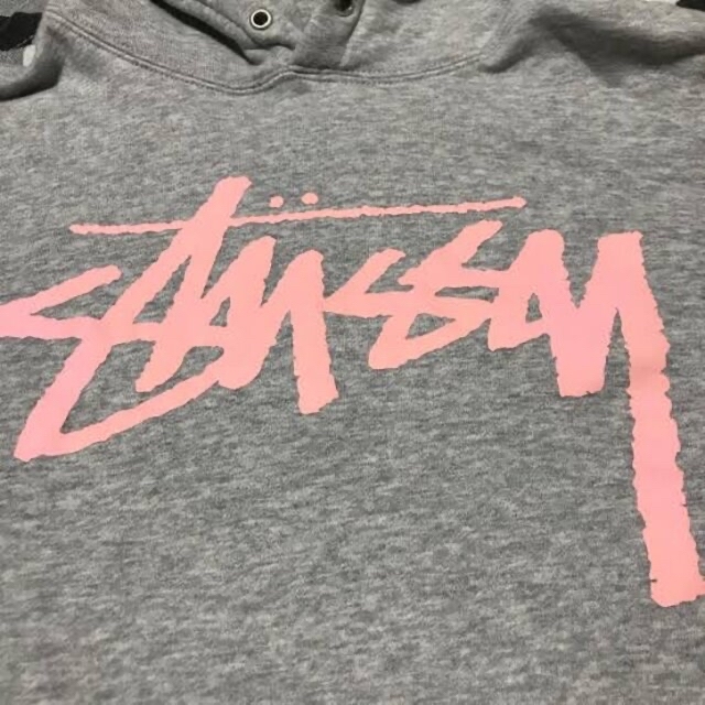 STUSSY✨️ピンクパーカー⑅⃛最終お値下げ!!