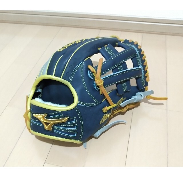 MIZUNO(ミズノ)のミズノプロ　軟式　直営店限定グラブ　オーダー スポーツ/アウトドアの野球(グローブ)の商品写真