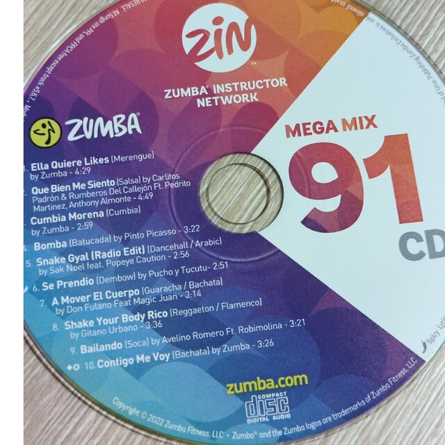 Zumba(ズンバ)のZUMBA MEGAMIX91CD エンタメ/ホビーのDVD/ブルーレイ(スポーツ/フィットネス)の商品写真