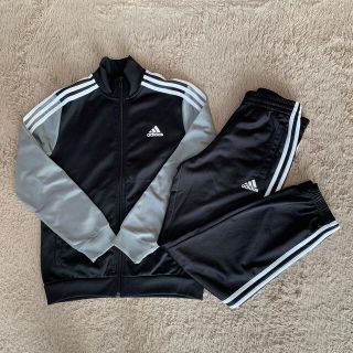 アディダス(adidas)のadidas アディダス  ジャージ　上下セット　150cm(その他)