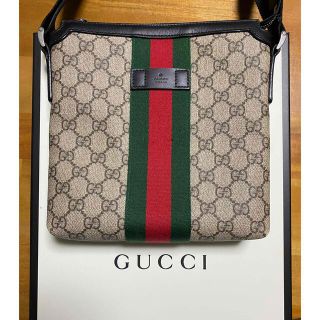 グッチ(Gucci)のグッチ　メッセンジャーバッグ(メッセンジャーバッグ)