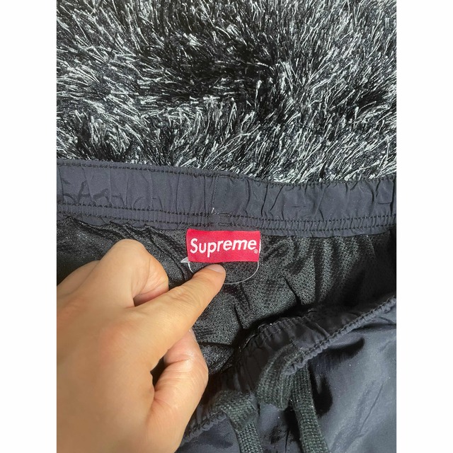 Supreme(シュプリーム)のsupremeパンツ メンズのパンツ(ワークパンツ/カーゴパンツ)の商品写真