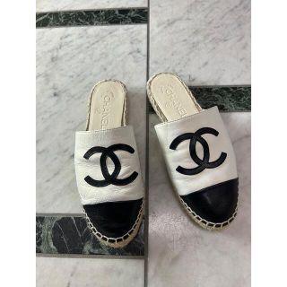 シャネル(CHANEL)の最終値下げ！シャネル　エスパ　サンダル　スリッポン　ホワイト　35(サンダル)