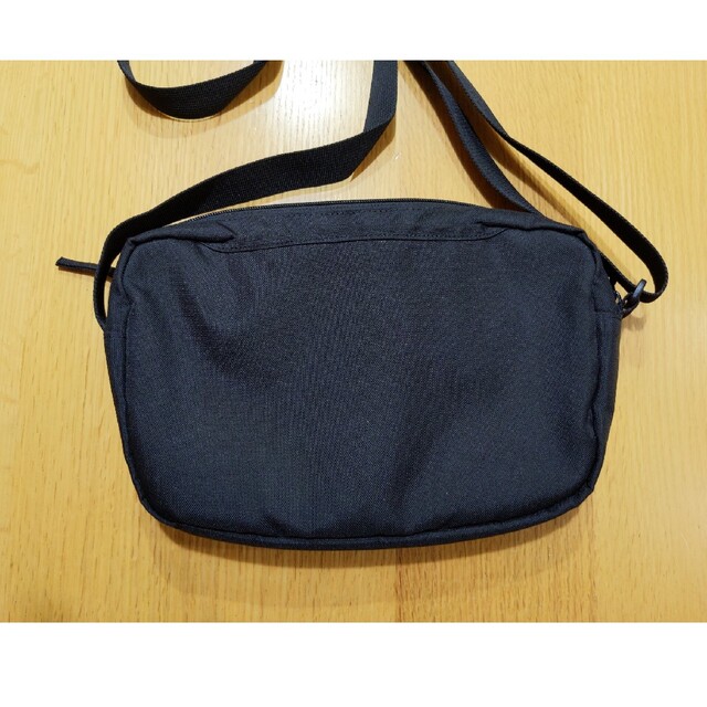 MUJI (無印良品)(ムジルシリョウヒン)のショルダーバッグ　黒　無印良品 メンズのバッグ(ショルダーバッグ)の商品写真