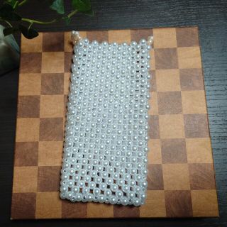 【ハンドメイド】パールビーズ スマホショルダーバッグ(スマホケース)