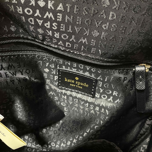 kate spade new york(ケイトスペードニューヨーク)のケイトスペード　ブラック　リュック レディースのバッグ(リュック/バックパック)の商品写真