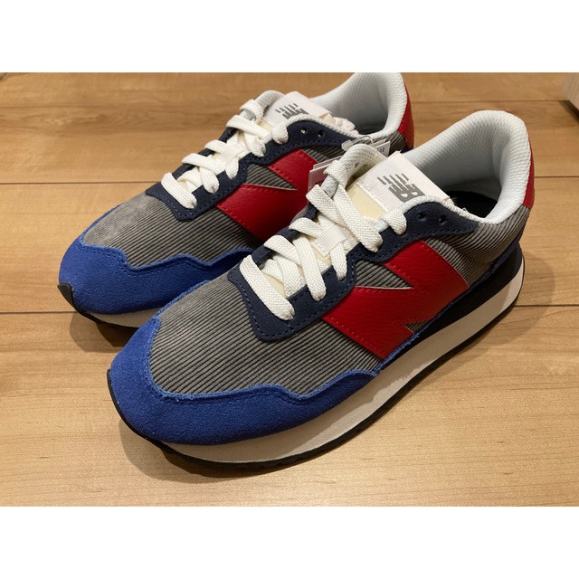 ニューバランス（newbalance）24cmレディーススニーカーMS237