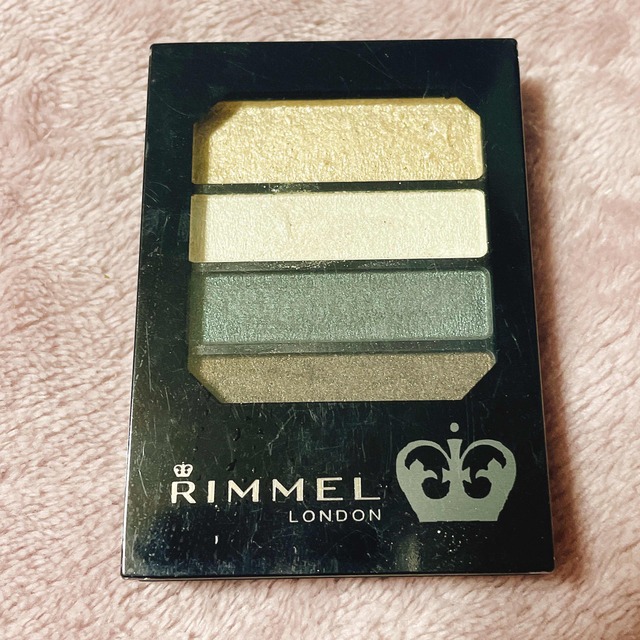 RIMMEL(リンメル)の【2つセット】RIMMEL 004 003アイシャドウ コスメ/美容のベースメイク/化粧品(アイシャドウ)の商品写真