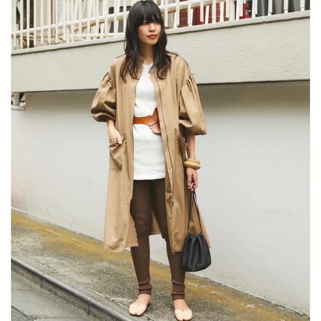 SLY VOLUME SLEEVE LONG BZ スライ ベージュ アウター