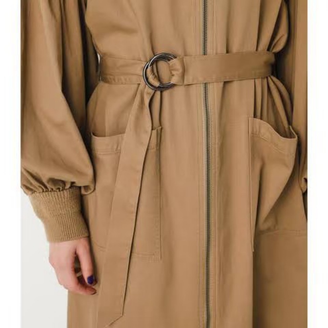SLY VOLUME SLEEVE LONG BZ スライ ベージュ アウター