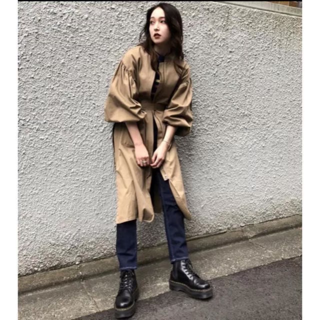 SLY VOLUME SLEEVE LONG BZ スライ ベージュ アウター | フリマアプリ ラクマ