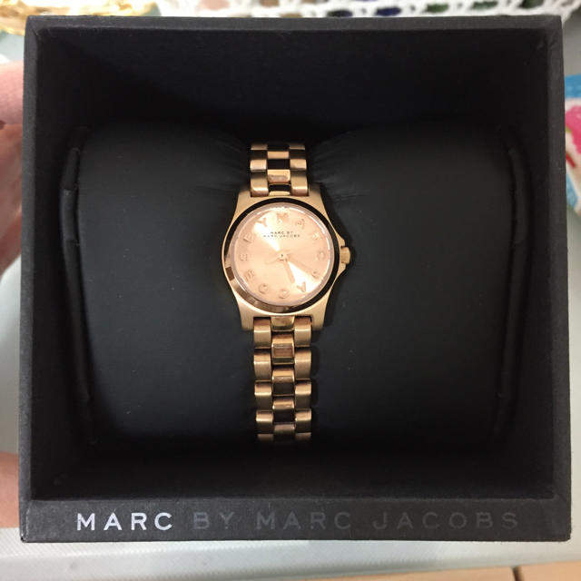 MARC BY MARC JACOBS(マークバイマークジェイコブス)のMARC BY MARCJACOBS 時計 レディースのファッション小物(腕時計)の商品写真