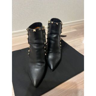 ヴァレンティノ(VALENTINO)のヴァレンティノ　VALENTINO レディース　ブーツ(ブーツ)