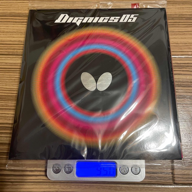 ディグニクス05×1枚 & 09C×9枚 & テナジー05×7枚 いずれも赤特厚 - 卓球