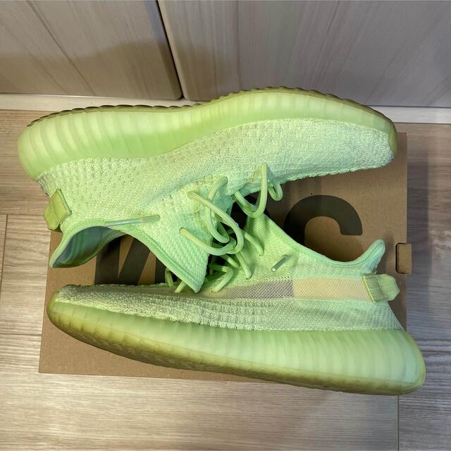 adidas(アディダス)のYEEZY BOOST 350 V2 GLOW IN THE DARK メンズの靴/シューズ(スニーカー)の商品写真