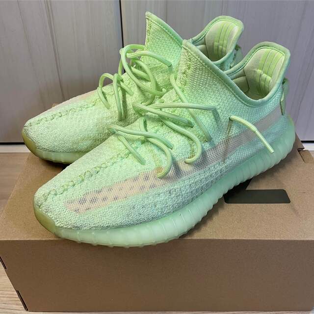 adidas(アディダス)のYEEZY BOOST 350 V2 GLOW IN THE DARK メンズの靴/シューズ(スニーカー)の商品写真