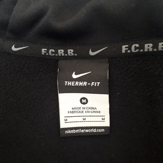 F.C.R.B.(エフシーアールビー)のFCRB × NIKE コラボ  ドット柄 ジャージ パーカー メンズのトップス(ジャージ)の商品写真