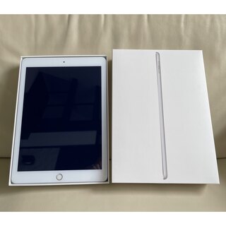 アイパッド(iPad)の美品 iPad 5世代 32GB wifi シルバー 元箱あり(タブレット)