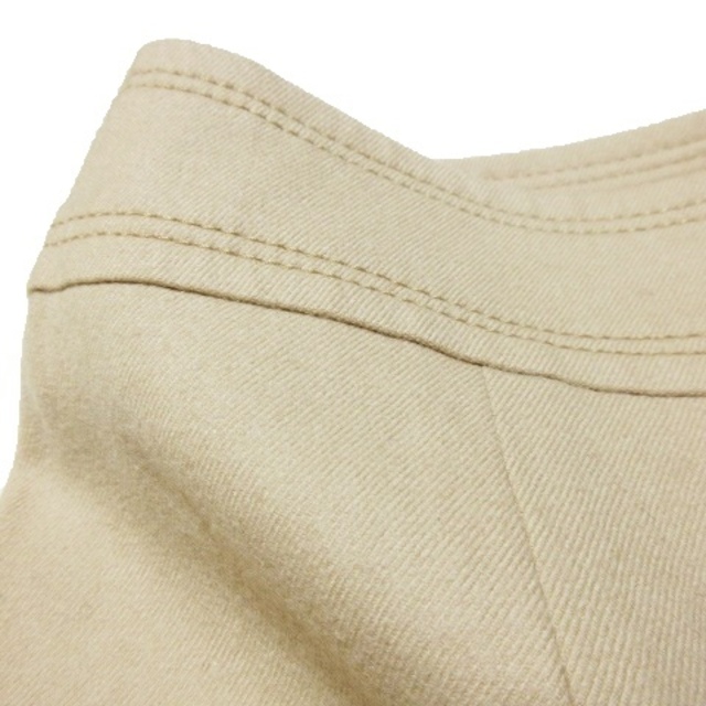 VOICEMAIL(ヴォイスメール)のヴォイスメール スカート タイト マーメイド ひざ丈 ウール ライトベージュ レディースのスカート(ひざ丈スカート)の商品写真