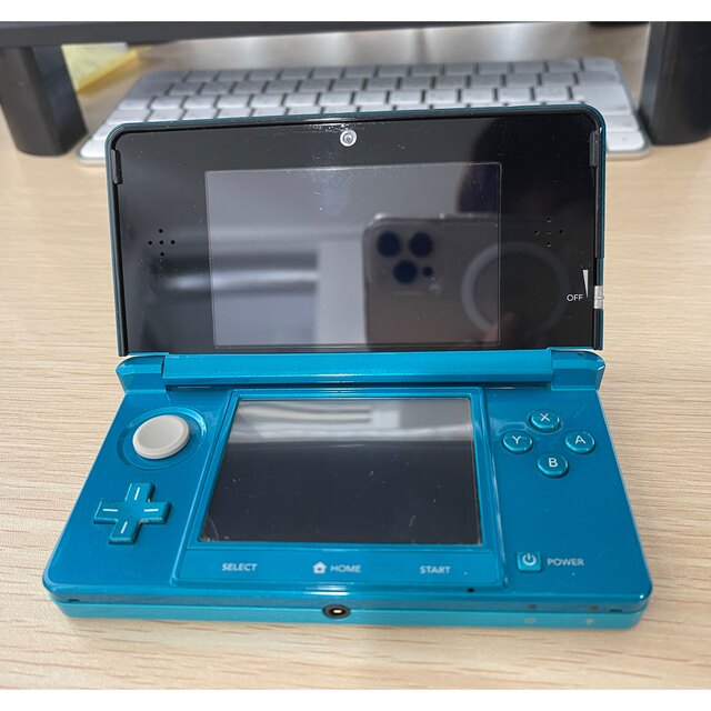 ニンテンドー3DS(ニンテンドー3DS)のNintendo 3DS アクアブルー エンタメ/ホビーのゲームソフト/ゲーム機本体(携帯用ゲーム機本体)の商品写真