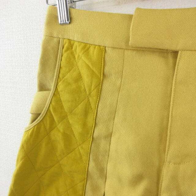 Chesty(チェスティ)のチェスティ ショートパンツ 切り替え キルティング からし色 黄 0 レディースのパンツ(ショートパンツ)の商品写真