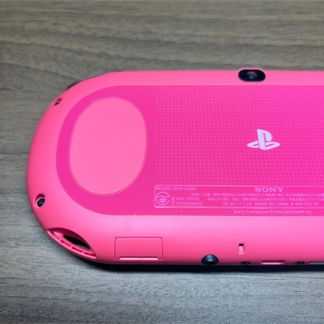 PlayStation Vita(プレイステーションヴィータ)の★本体傷少★ SONY PlayStationVITA 本体  ピンク/ブラック エンタメ/ホビーのゲームソフト/ゲーム機本体(携帯用ゲーム機本体)の商品写真