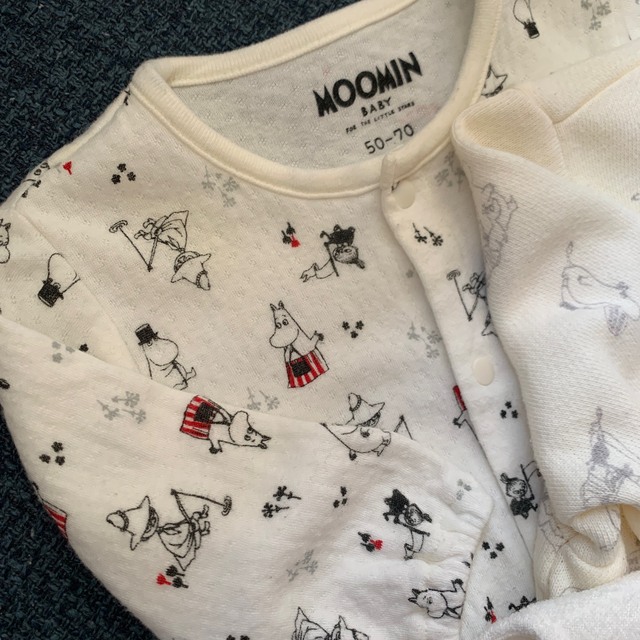 MOOMIN(ムーミン)のムーミン☆カバーオール・ロンパース2way3着＋ベスト＋帽子 キッズ/ベビー/マタニティのベビー服(~85cm)(カバーオール)の商品写真