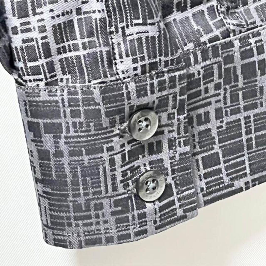 BURBERRY(バーバリー)の【新品】日本未発売BURBERRYナイトライダーロゴ デジタルノバチェックシャツ メンズのトップス(シャツ)の商品写真