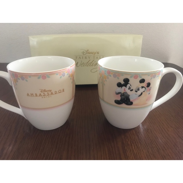 Disney(ディズニー)のDisney  ペアマグカップ インテリア/住まい/日用品のキッチン/食器(グラス/カップ)の商品写真