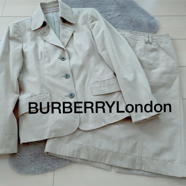 BURBERRY - 美品 BURBERRYLondon スカートスーツ セットアップ38の通販 by りんごちゃん's shop｜バーバリー