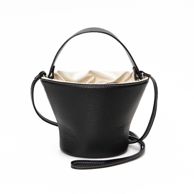 新品タグ付】AYAKOバッグ ブラックPottery Bag/Black-