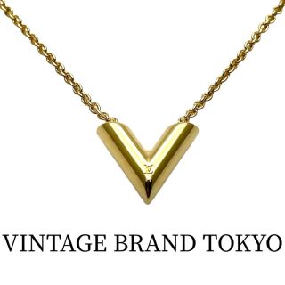 ルイヴィトン(LOUIS VUITTON)のLOUIS VUITTON ルイヴィトン ネックレス ペンダント エセンシャルV ゴールド アクセサリー    M00857 レディース 約9.3g 定番 美品【中古品】(ネックレス)