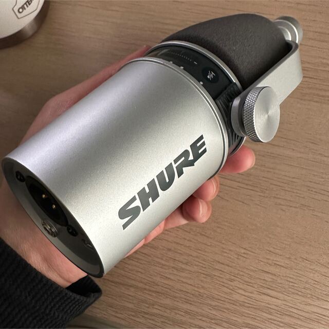 SHURE MV7 ポッドキャストマイクロホン : ダイナミックマイク 【大特価