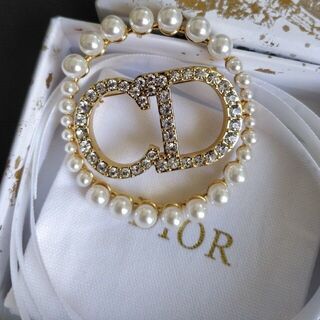 ディオール(Christian Dior) ブローチ/コサージュの通販 400点以上 