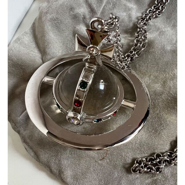 Vivienne Westwood ジャイアントオーブネックレス Vivienne Westwood ジャイアントオーブネックレス