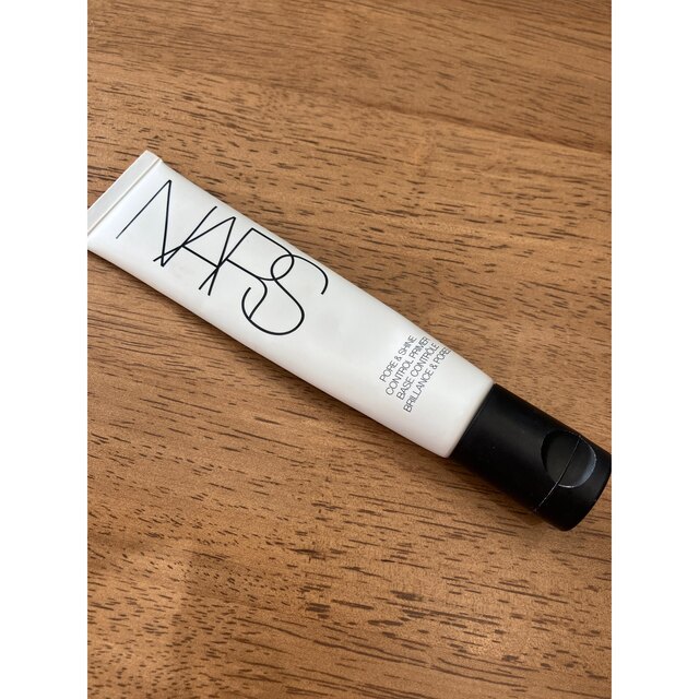 NARS(ナーズ)のNARS ポア&シャインコントロールプライマー コスメ/美容のベースメイク/化粧品(化粧下地)の商品写真