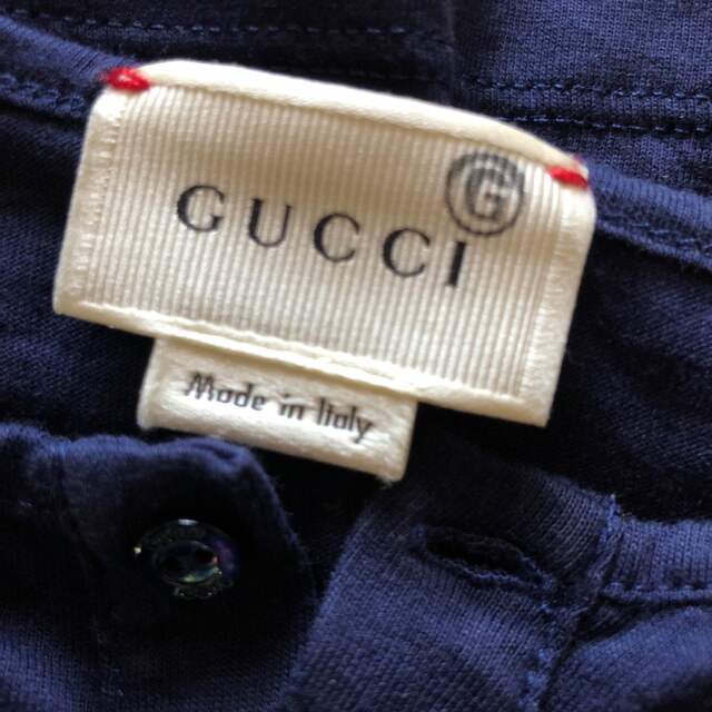 Gucci(グッチ)のGUCCI  キッズ　100 キッズ/ベビー/マタニティのキッズ服男の子用(90cm~)(Tシャツ/カットソー)の商品写真