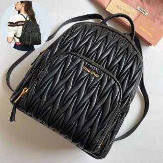 ミュウミュウ リュック(レディース)の通販 96点 | miumiuのレディース