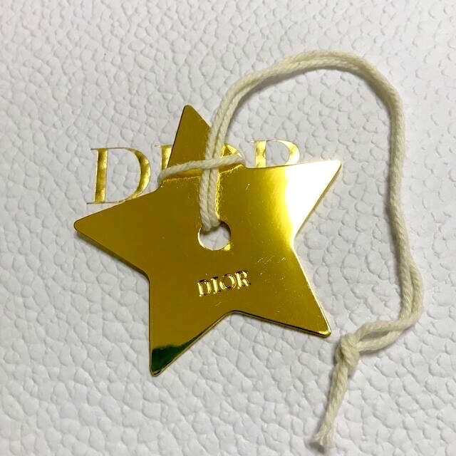 Christian Dior(クリスチャンディオール)のディオール スター チャーム ノベルティ 星 非売品 レディースのアクセサリー(チャーム)の商品写真