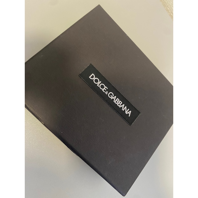 最終値下げ済・新品未使用品】Dolce & Gabbana 二つ折り財布 最終値下げ済・新品未使用品】Dolce & Gabbana 二つ折り財布