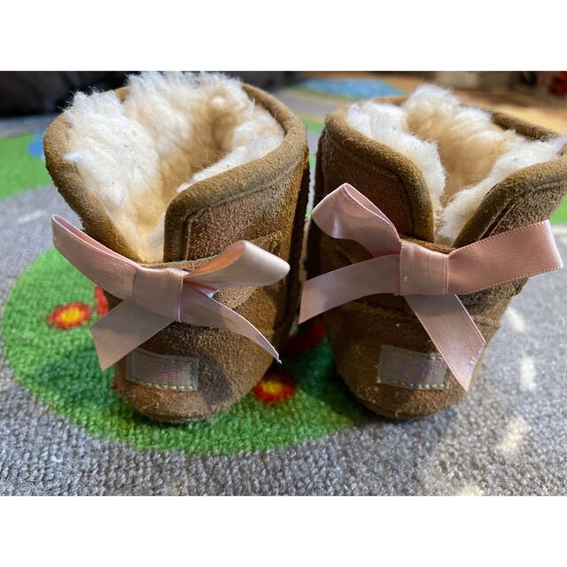 UGG(アグ)のUGG☆ムートンブーツ☆12.5 キッズ/ベビー/マタニティのベビー靴/シューズ(~14cm)(ブーツ)の商品写真