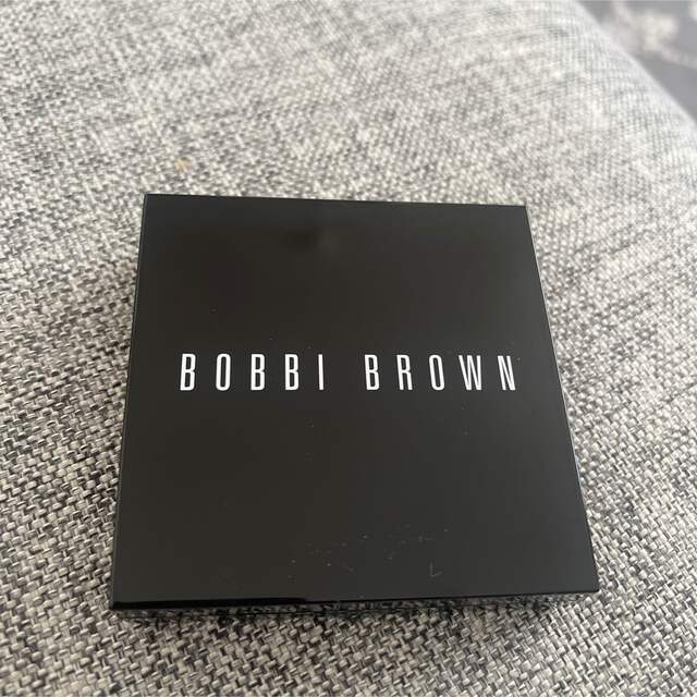 BOBBI BROWN(ボビイブラウン)のボビイブラウン ハイライティングパウダー 35 コスメ/美容のベースメイク/化粧品(フェイスカラー)の商品写真