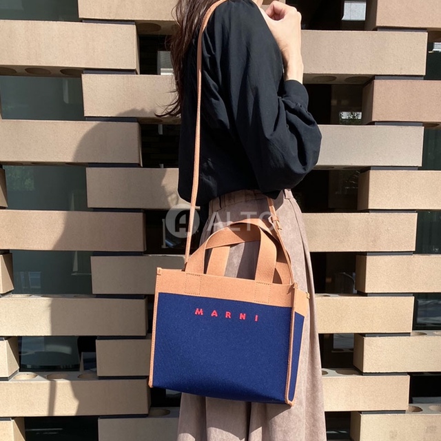 MARNI マルニ ジャガード スモール ショルダーバッグ