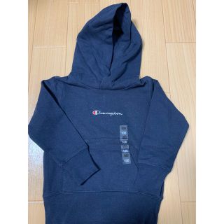 チャンピオン(Champion)の【新品】Champion パーカー　100サイズ(Tシャツ/カットソー)